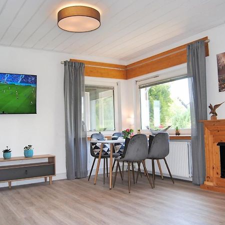 Stilvolles Eifelhaus Am Nuerburgring Mit Eigenem Garten Boos Kültér fotó